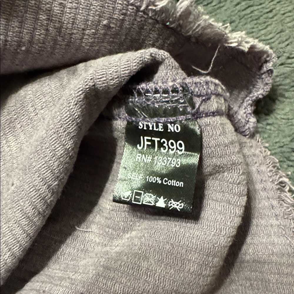 POL Dusty Mauve Corduroy Jean Jacket, Size L - Picture 6 of 6